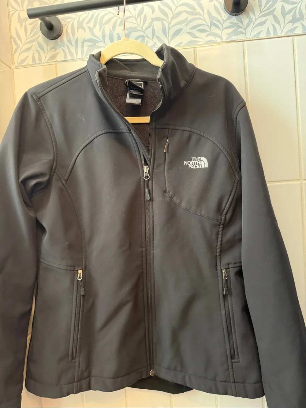 The North Face Women's Black Softshell Ski Jacket
